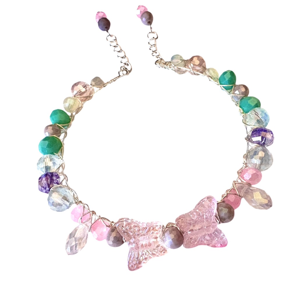 Hand wired bracelet with Czech Glass Butterflies and multiple crystal beads. - Picture 1 of 9